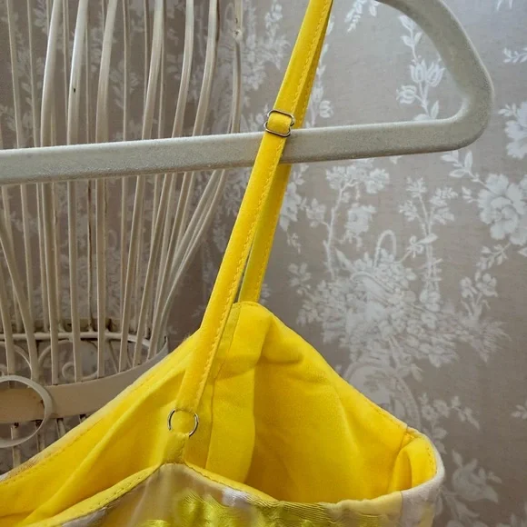 Showpo Yellow and Gold damask Floral Midi Dress - Picture 6 of 8